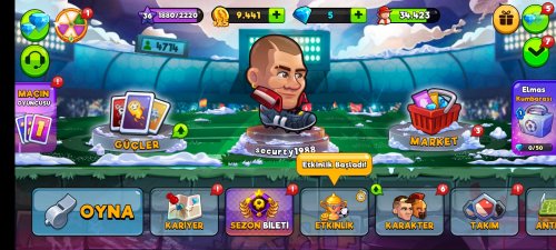 Screenshot_20211228-093832_Head Ball 2.jpg