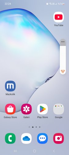 Screenshot_20241126_222436_One UI Home.jpg